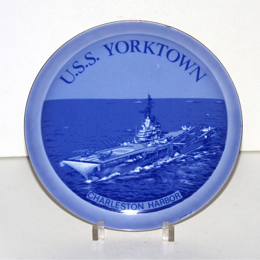 Vintage USS Yorktown Souvenir Plate Charleston Harbor NC blue porcelain wall